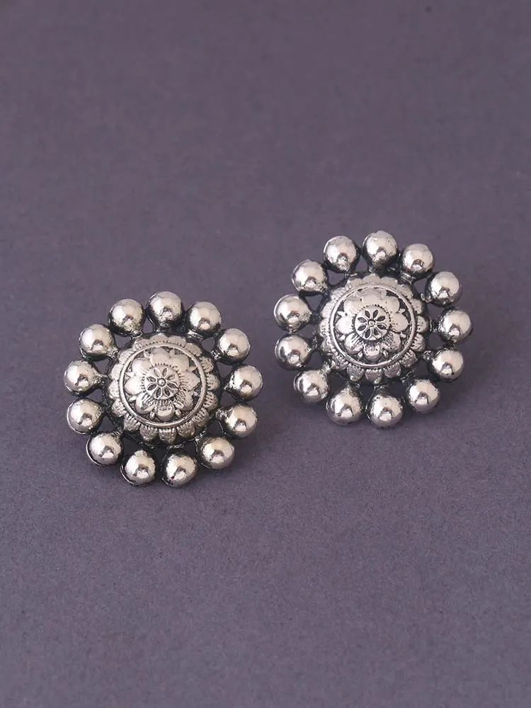 Antique Diyan Oxidised Studs