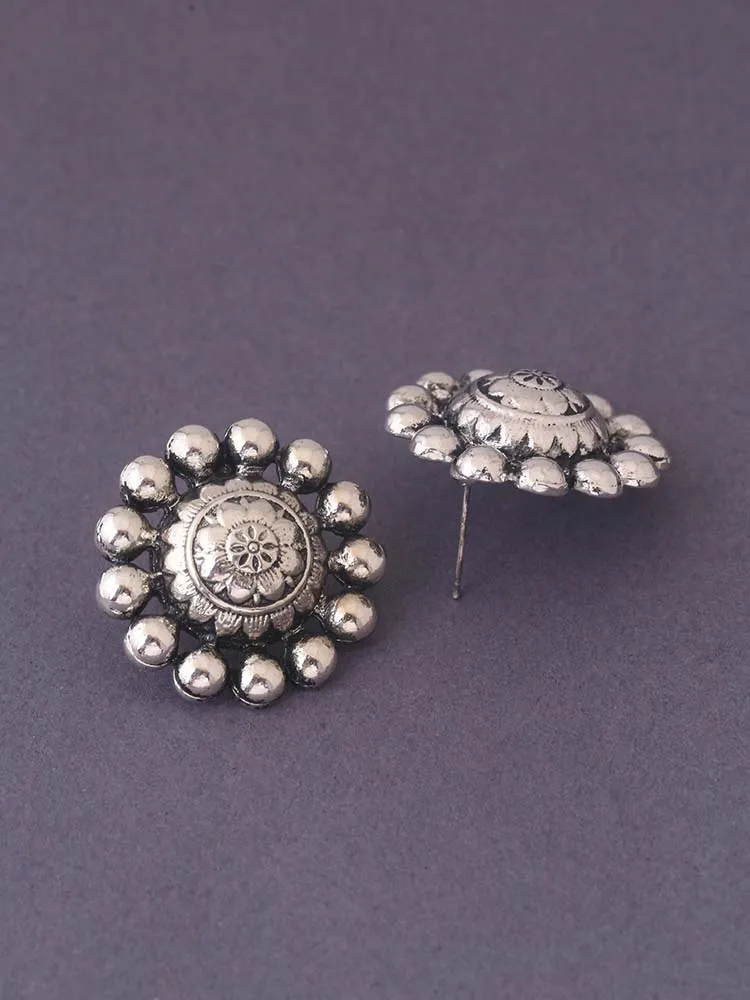 Antique Diyan Oxidised Studs