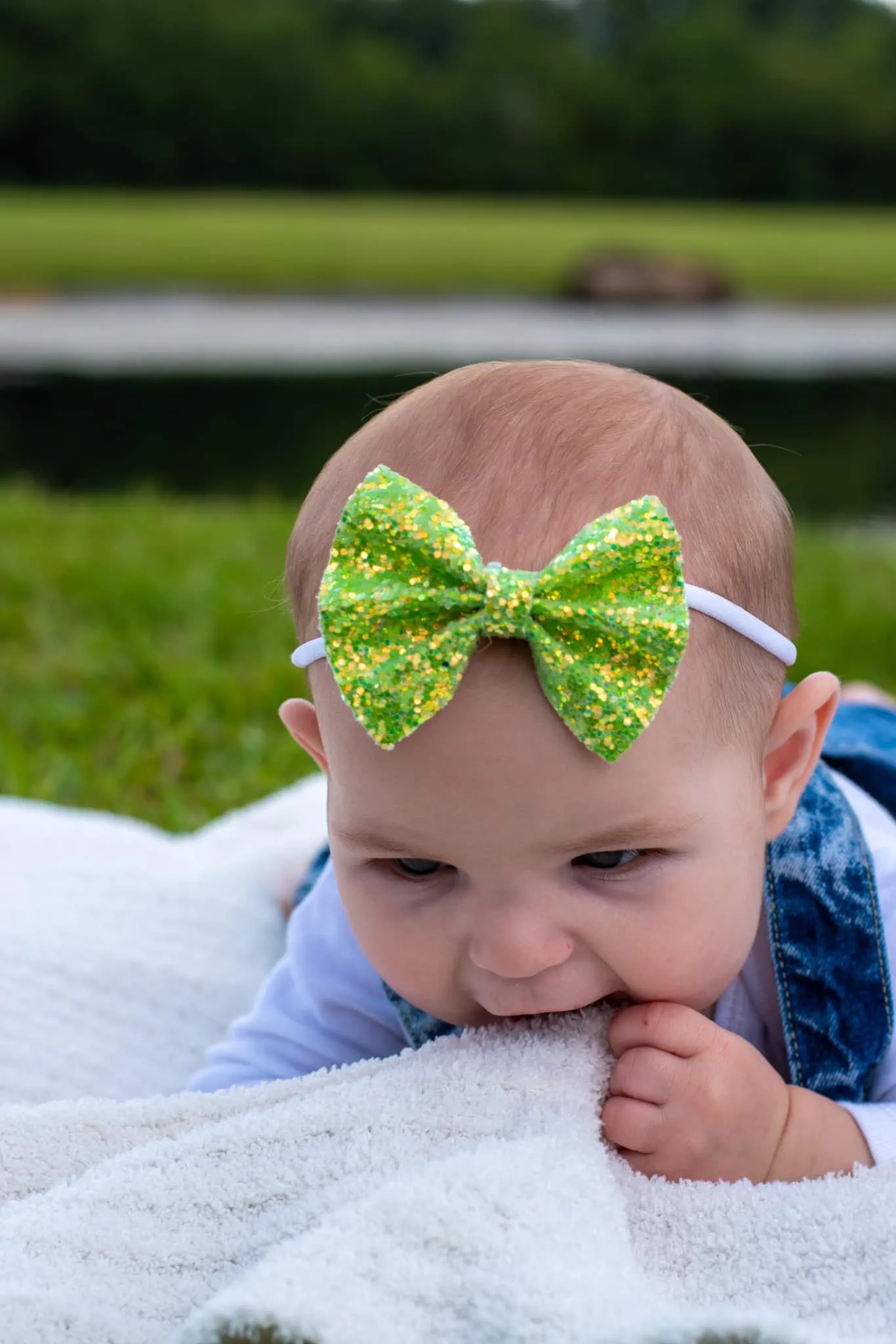 Birthstone Bow: August, Peridot