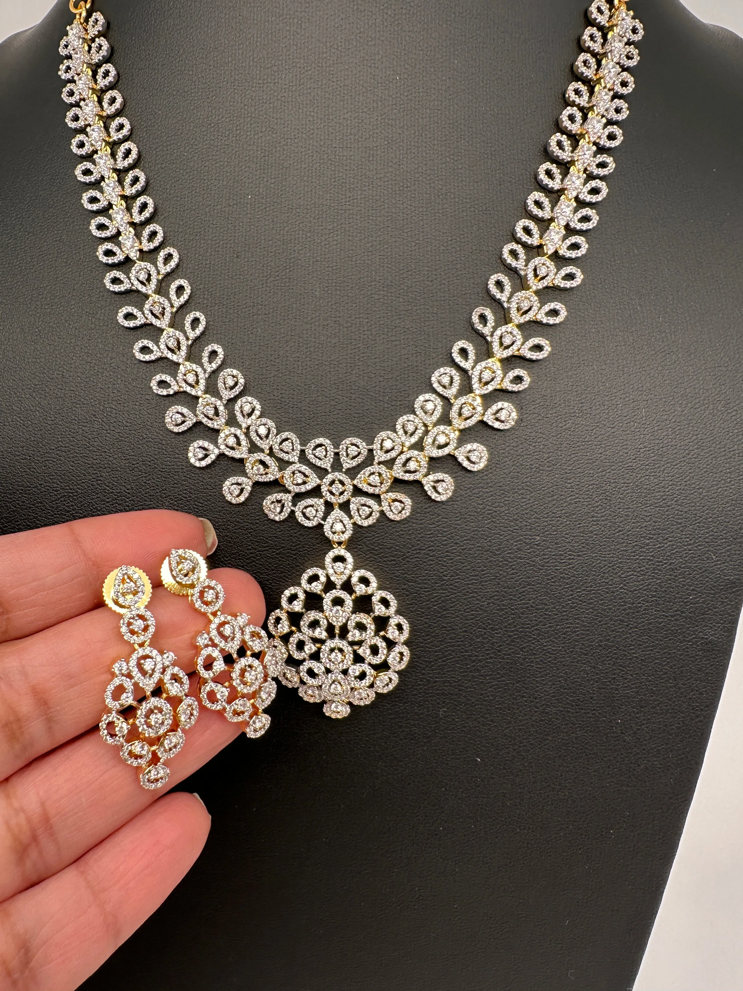 Cubic Zirconia Dainty Necklace
