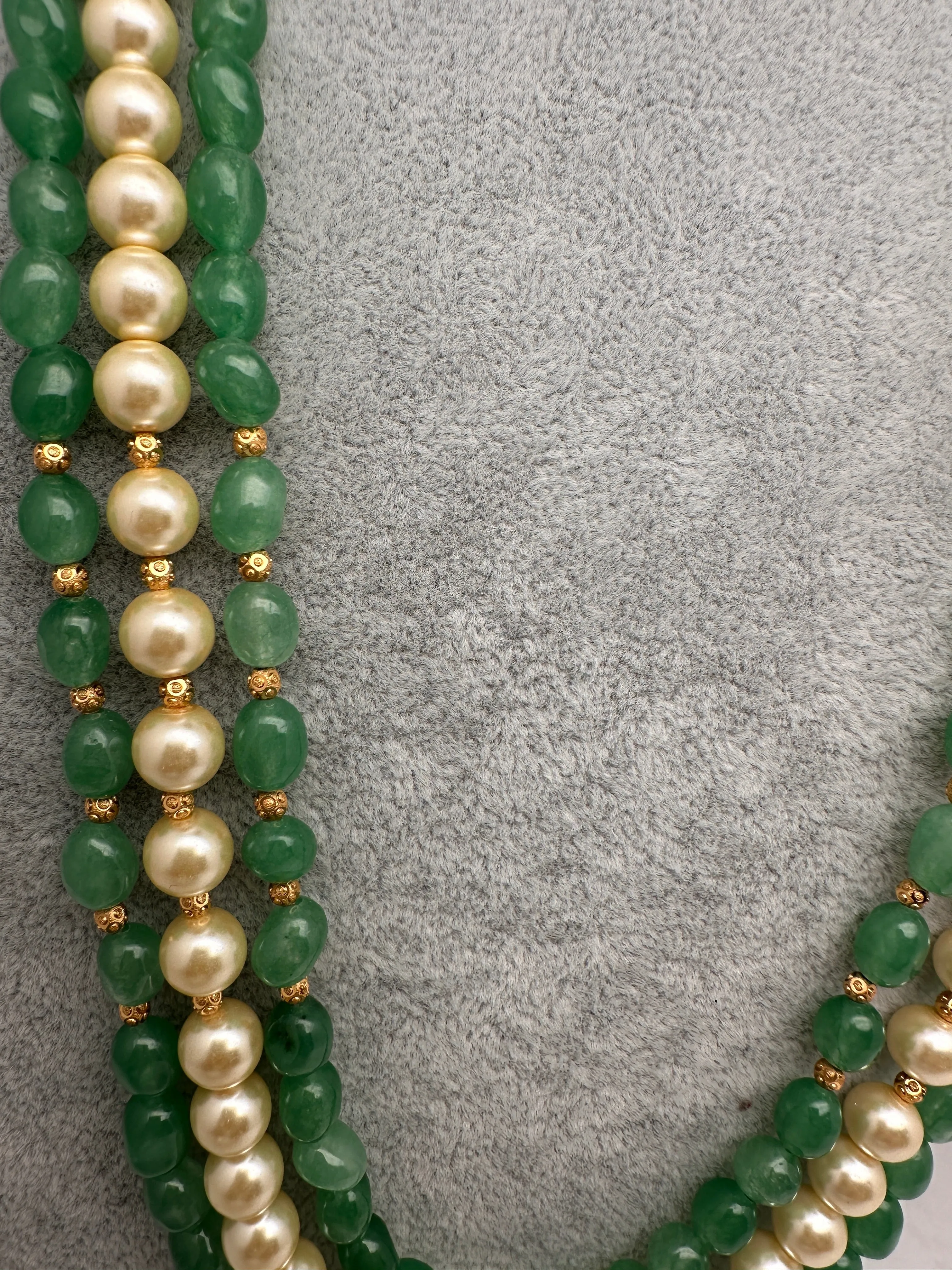 Emerald Beads Pearls Multi Layer Necklace