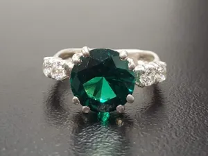 Emerald Vintage Ring - Green Promise Ring - May Birthstone Ring