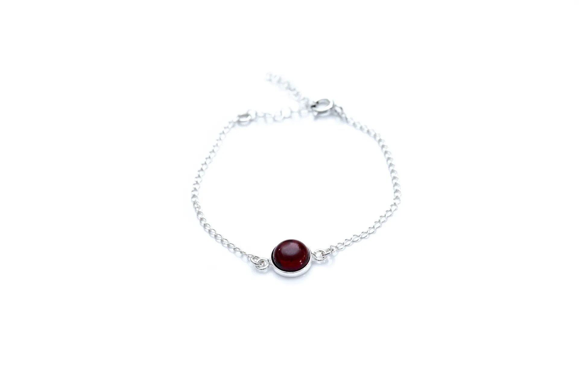 ESSENTIALS Cherry Amber Link Chain Bracelet - Elegant & Versatile Everyday Wear