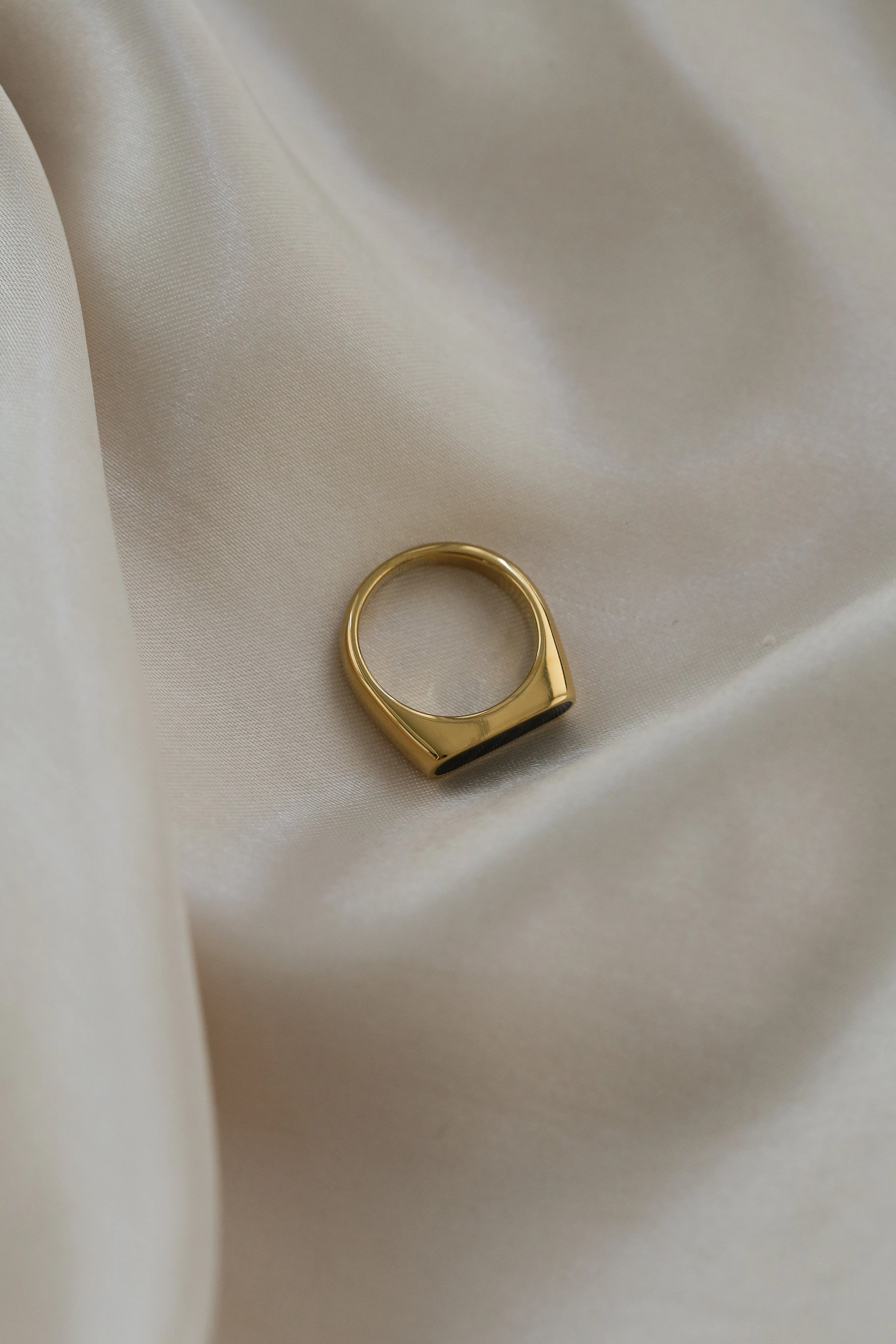 Esther Ring