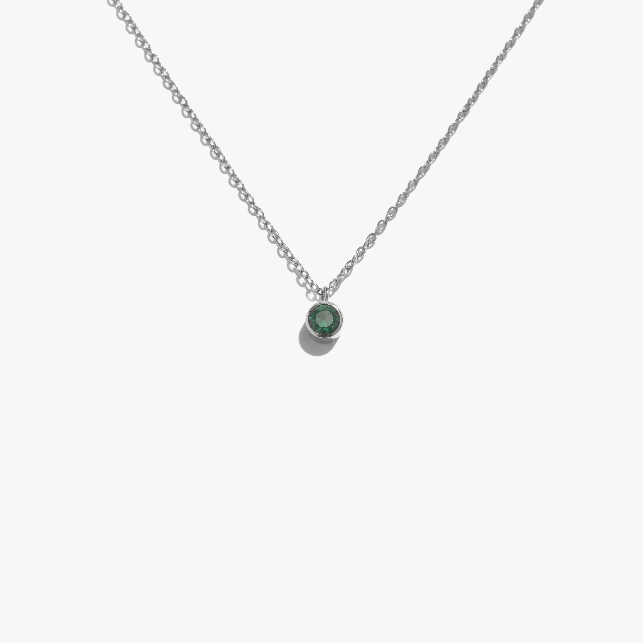 Lonely Emerald Comet Necklace