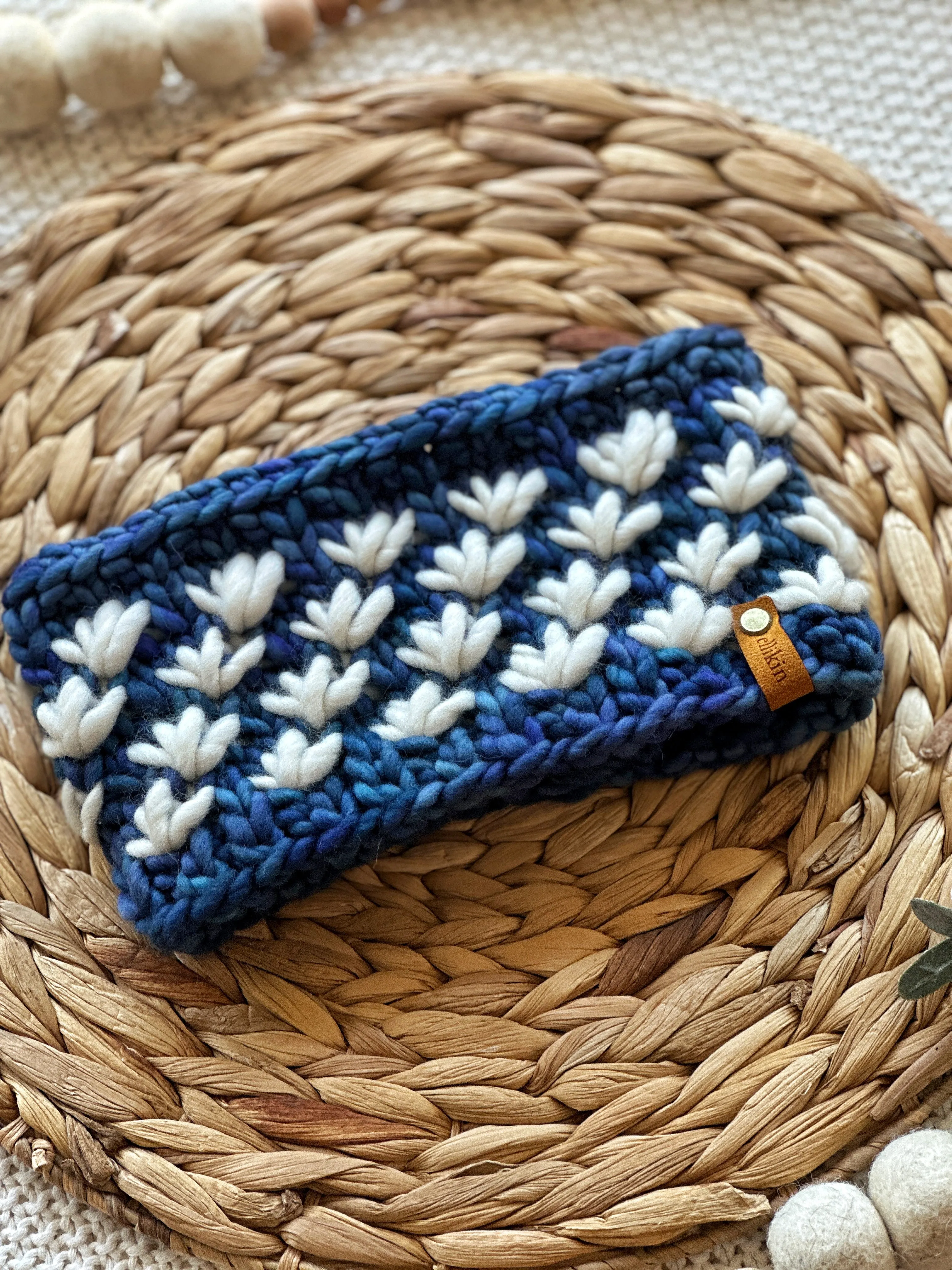 Lotus Flower Headband in Azules