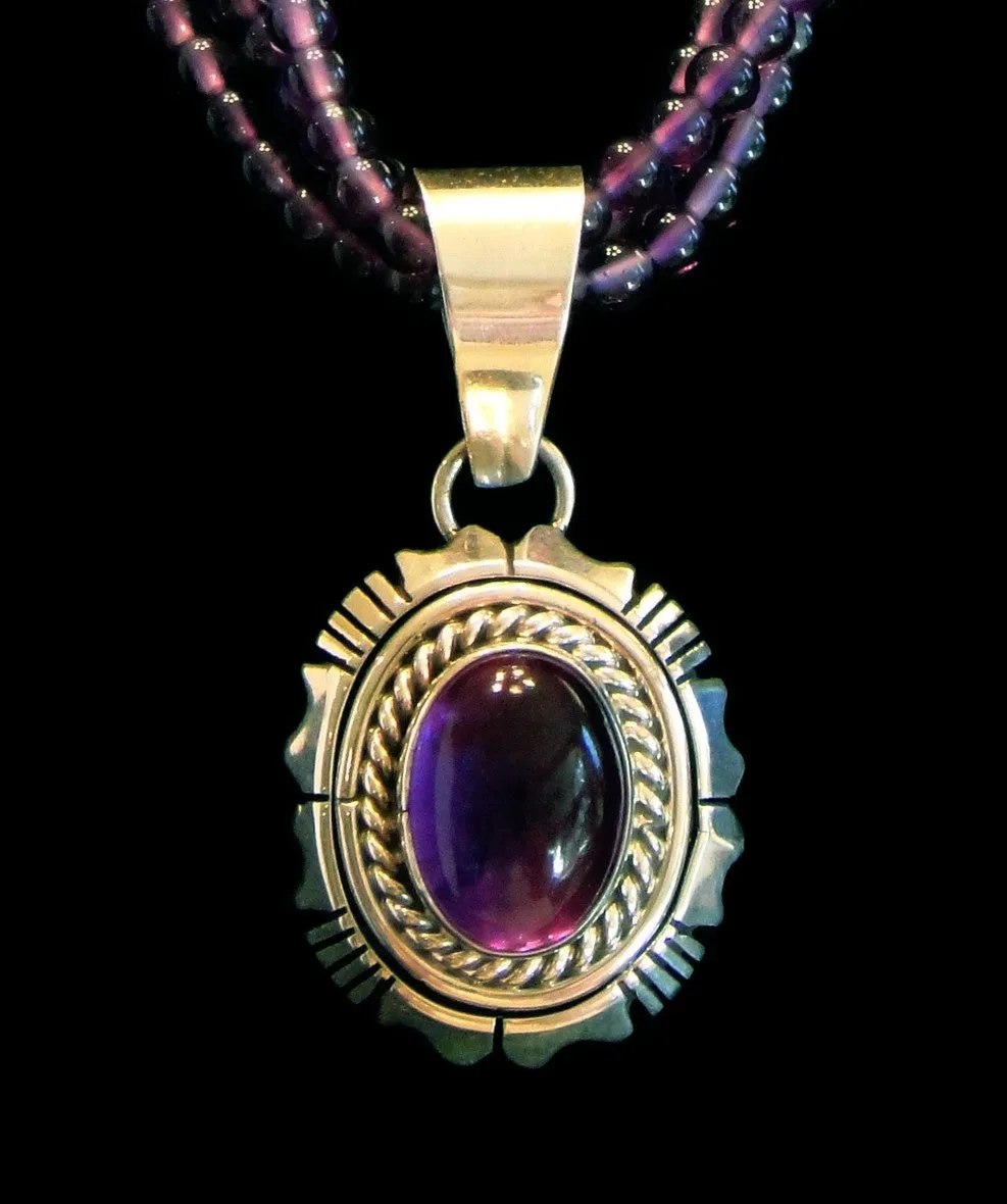 Native American Made methyst and Sterling Silver Necklace