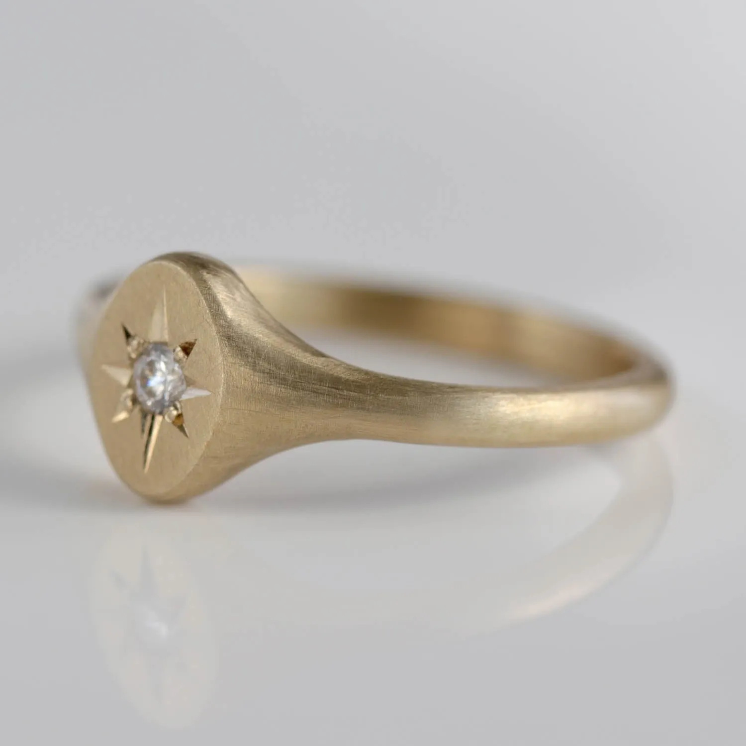 Oval Star Signet Ring •