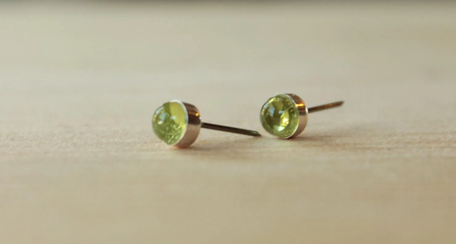 Peridot Bezel Gemstone, Med (Niobium or Titanium Post Earrings)