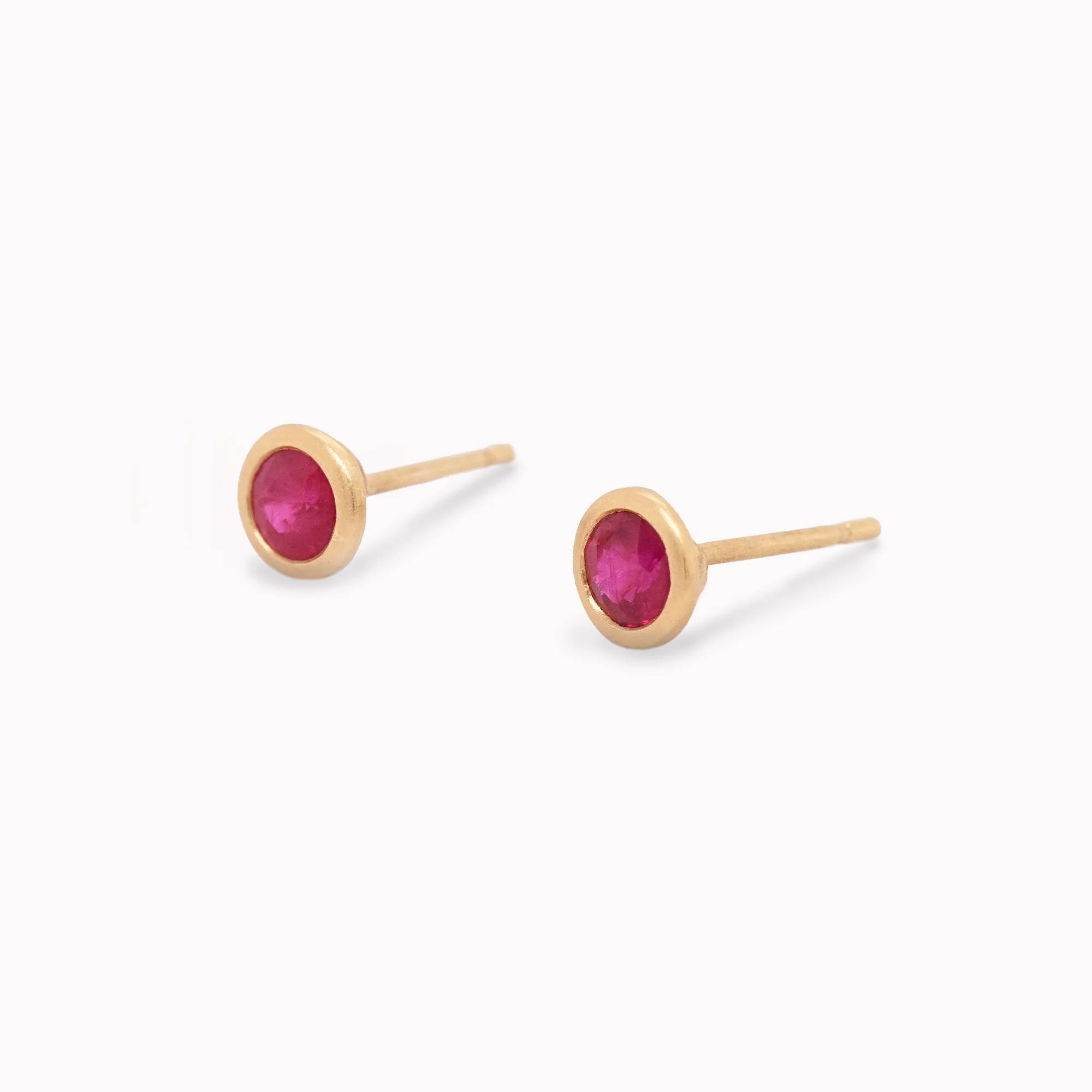 Round Ruby Bezel Studs