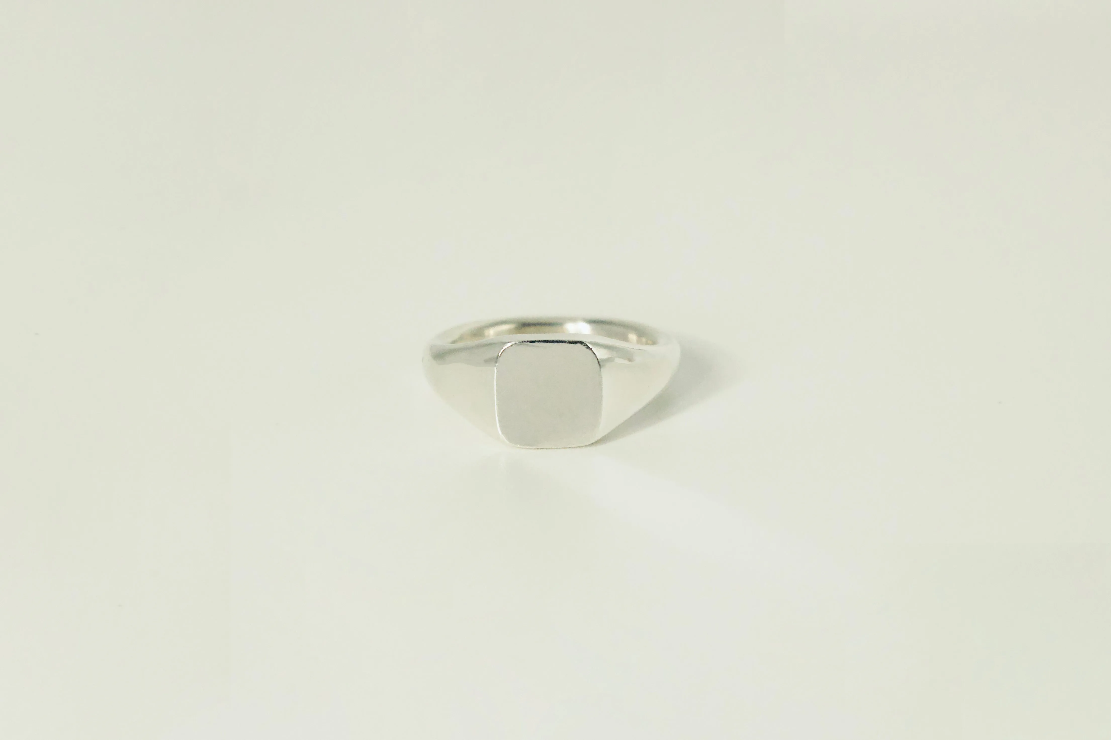 SQUARE SIGNET RING