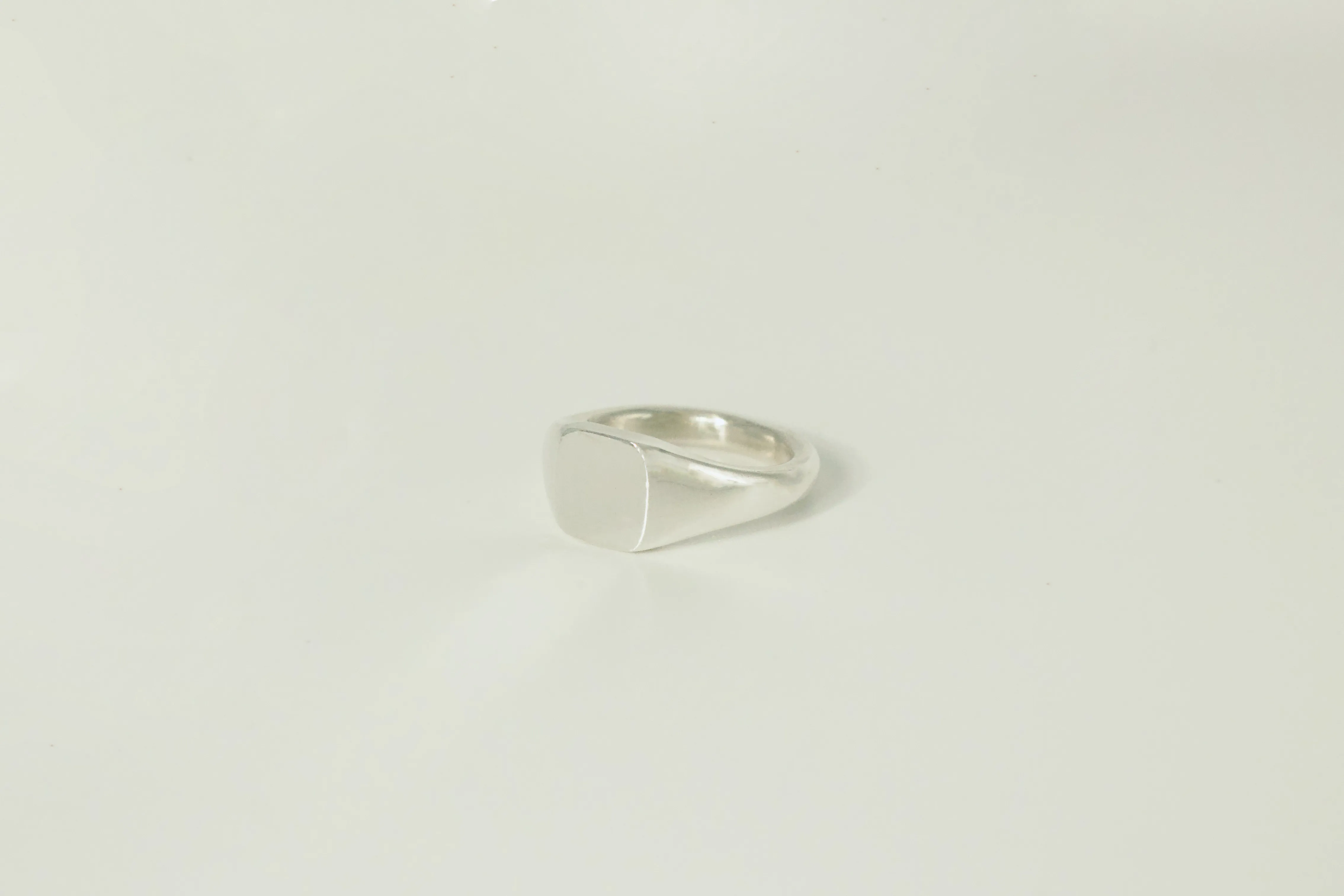 SQUARE SIGNET RING