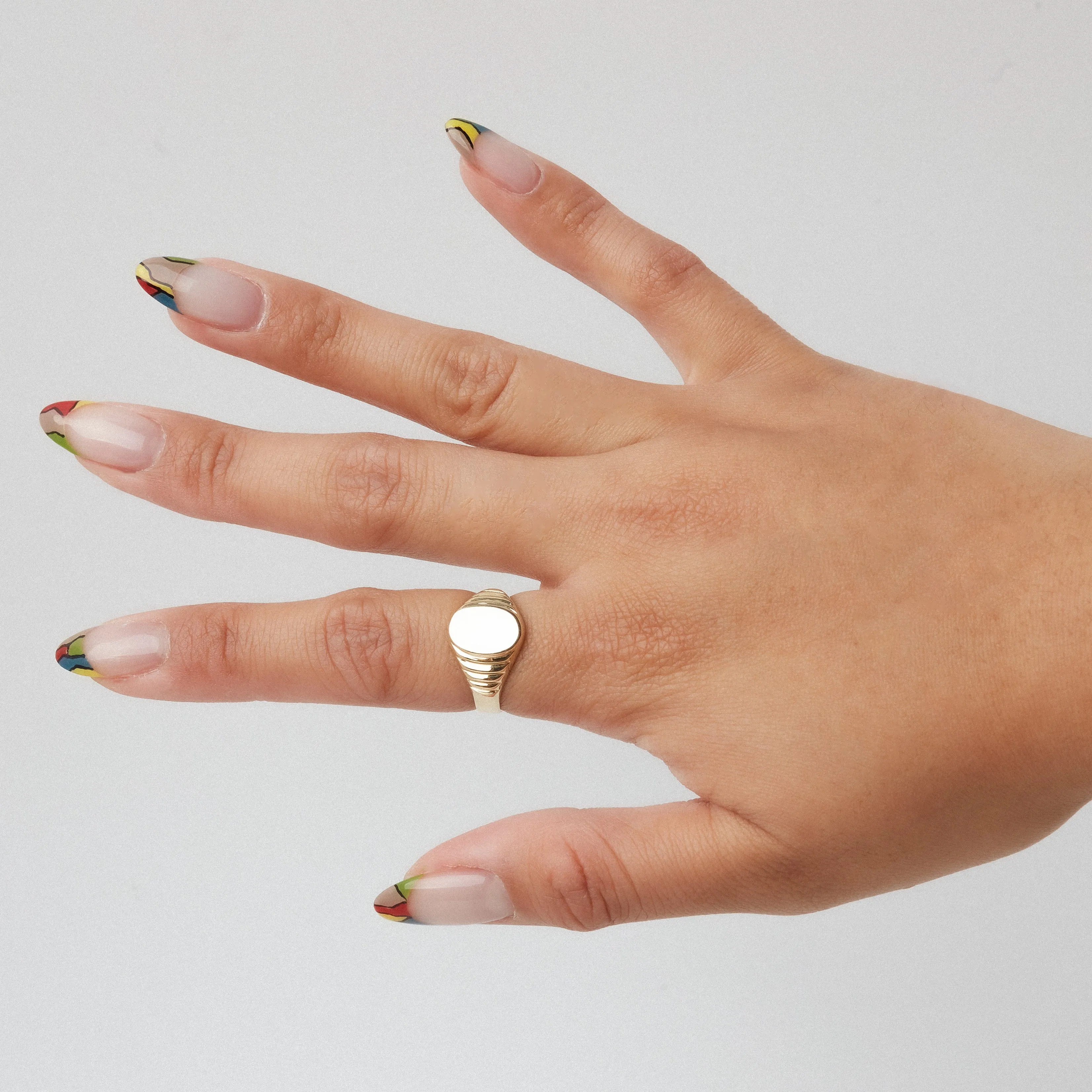 THE 10KT GOLD SIGNET RING