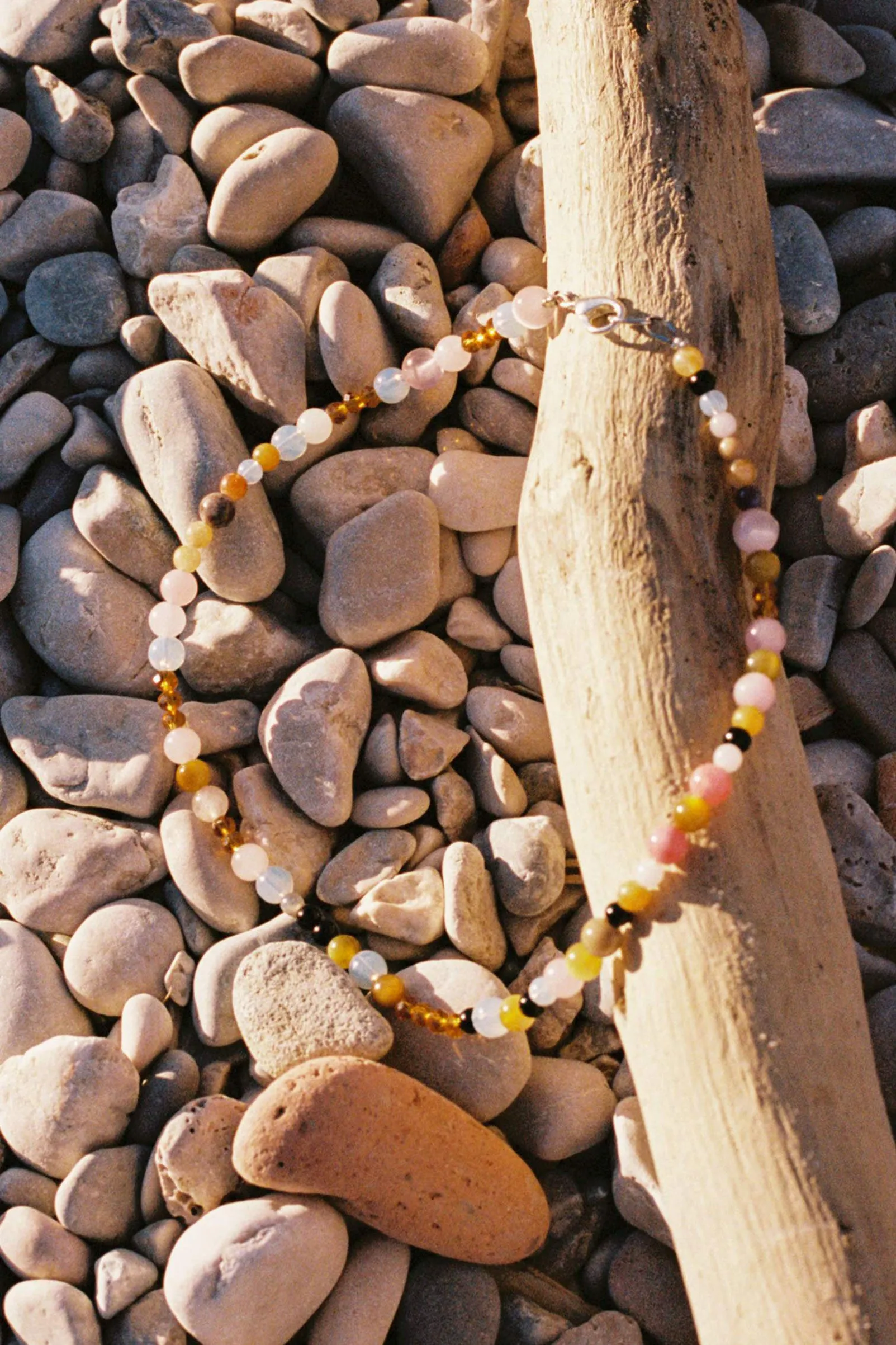 The Gemstone Necklace | Rainbow