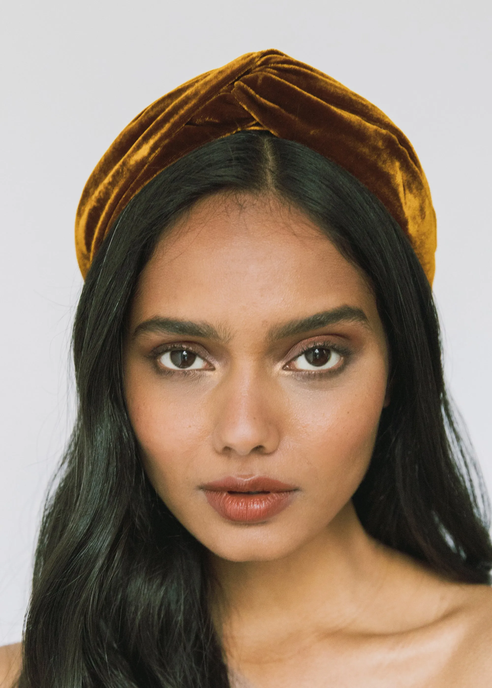 Twist Headband in Velvet -- Topaz