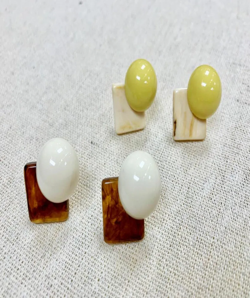 Vintage Resin Stud Earrings Geometric