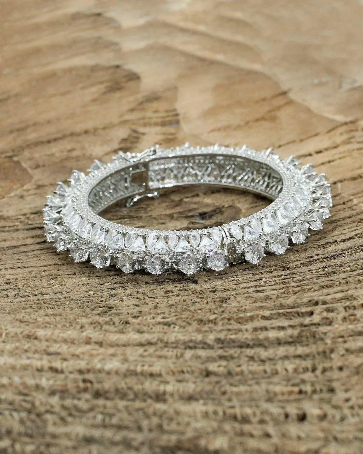 Zevarly Dazzling White Crystal AD Kada
